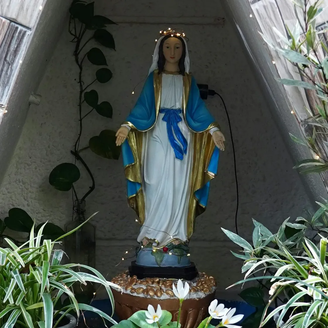 cover for Blue Symbolism in Marian Art
